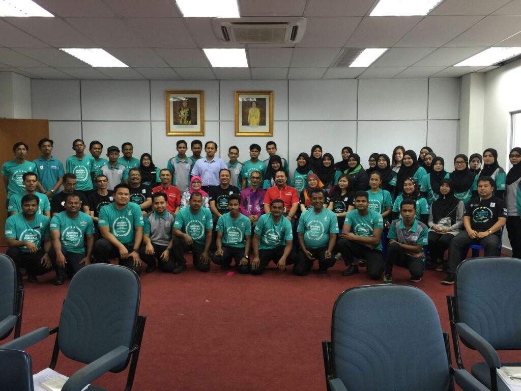 Selesai satu sessi First Aid untuk PDB,  trading region C3 kerjasama PESAMP dan